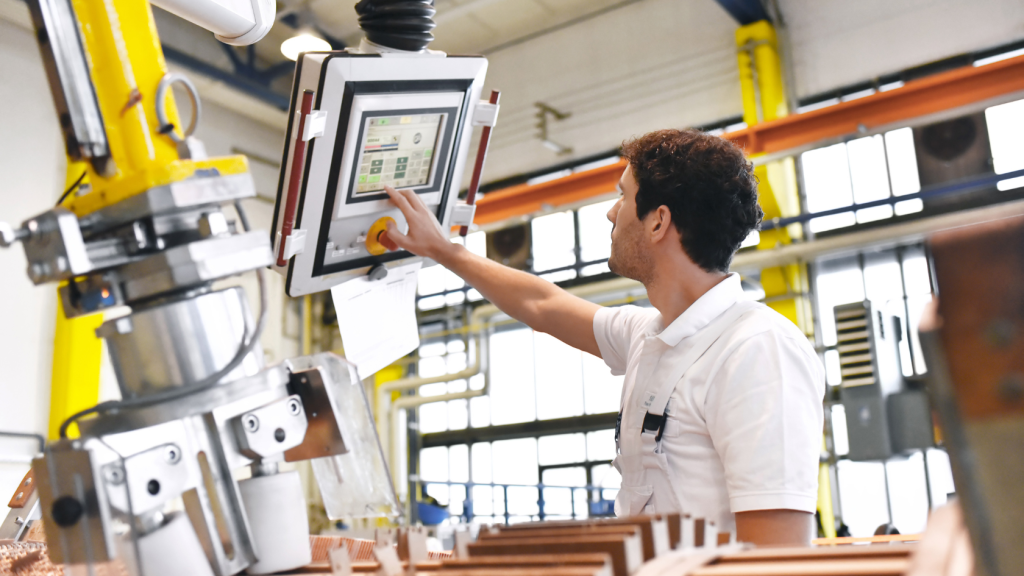 Tối ưu hóa sản xuất thông minh với 8 phương pháp hiệu quả