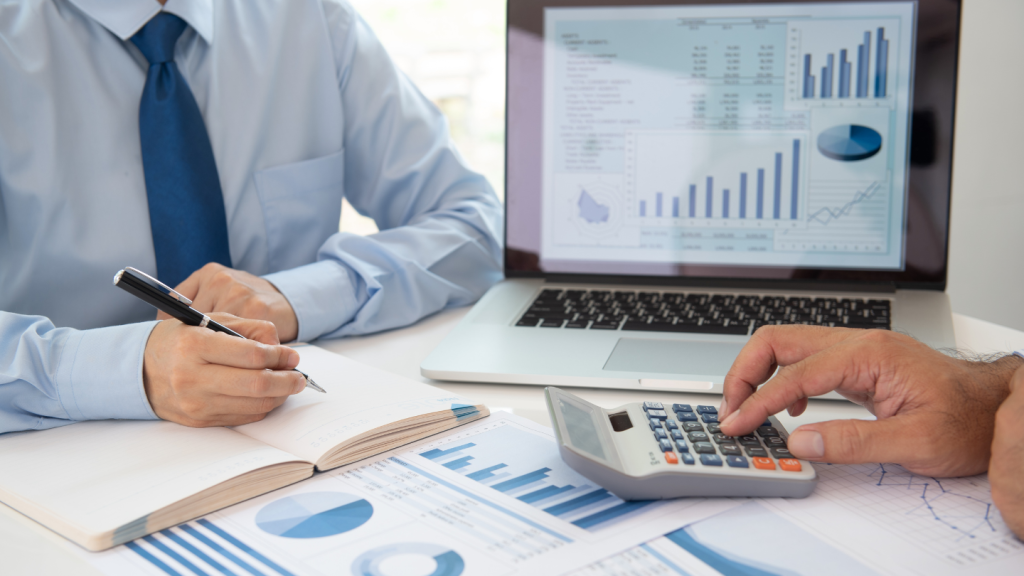 Báo cáo công nợ phải trả: Tự động hóa đối chiếu công nợ và cảnh báo khi kết hợp với giải pháp công nghệ