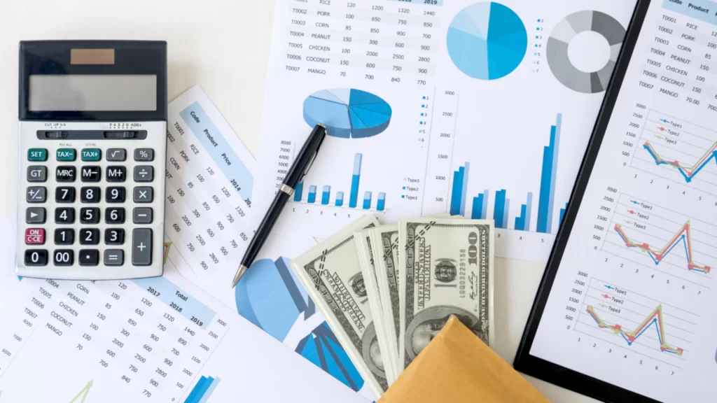 Nắm vững 8 KPI trong báo cáo công nợ quá hạn theo khách hàng quản trị dòng tiền doanh nghiệp