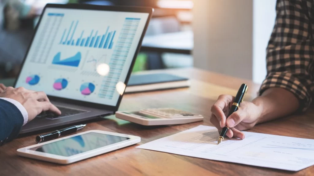 Phân tích bán hàng nhìn thấu cấu trúc tăng trưởng doanh nghiệp