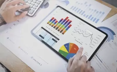Phân tích dữ liệu thống kê hỗ trợ nghiên cứu, dự báo và ra quyết định chính xác